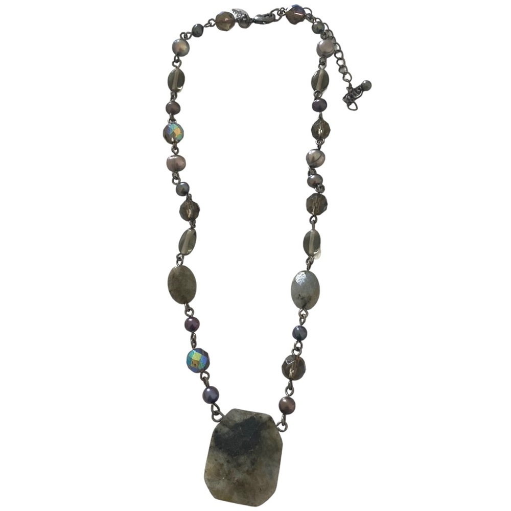 Is Sophia rare labradorite pearls and glass necklace pendant genuine gemstones - Picture 9 of 9